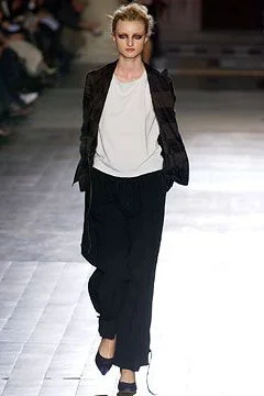 Look 50